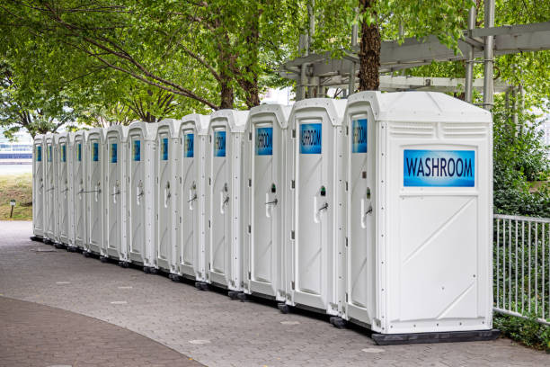 Best Portable restroom trailer rental  in Kemmerer, WY